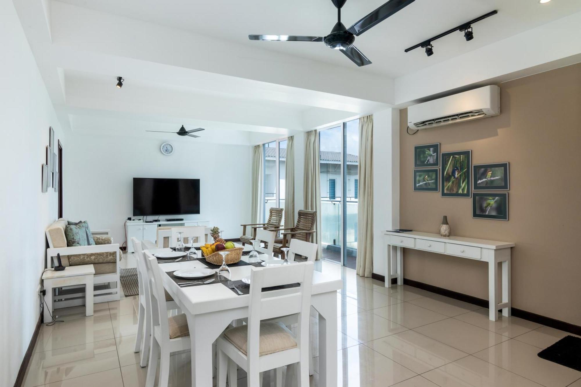 Oceanfront Condominium - Nilaveli Eksteriør billede