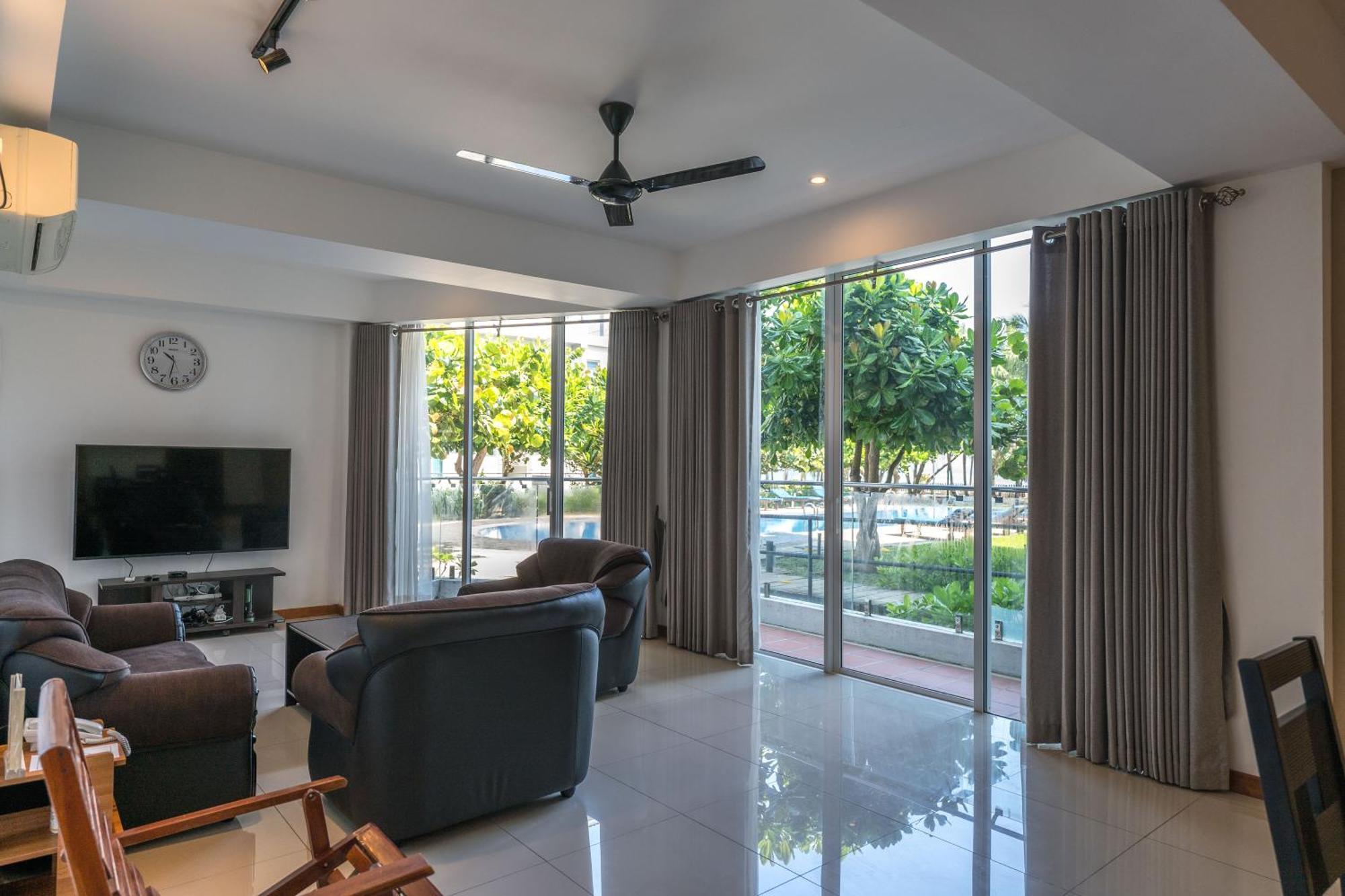 Oceanfront Condominium - Nilaveli Eksteriør billede