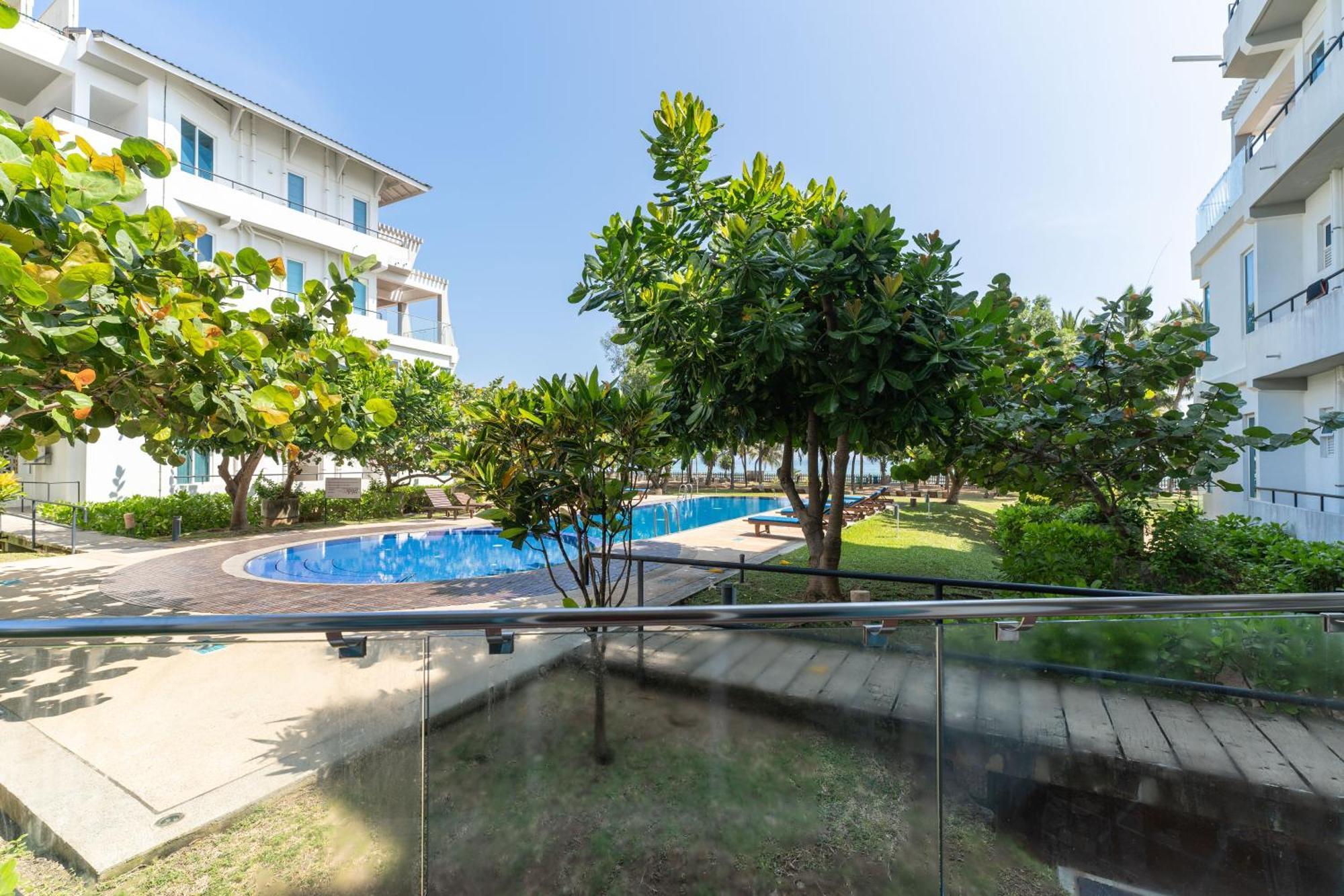 Oceanfront Condominium - Nilaveli Eksteriør billede