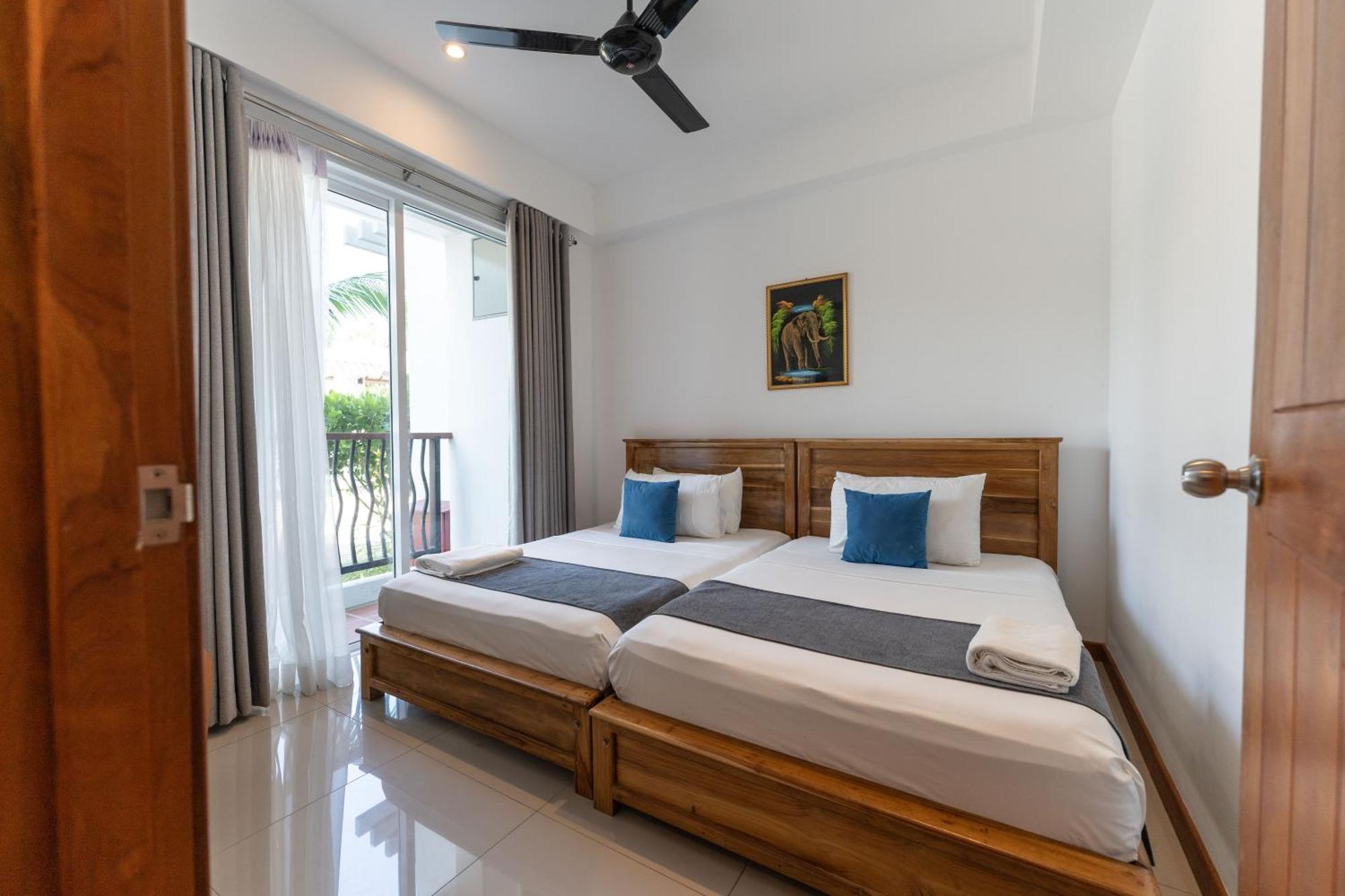 Oceanfront Condominium - Nilaveli Eksteriør billede