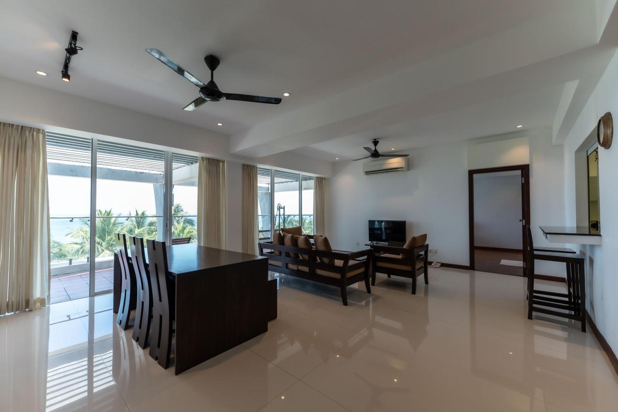 Oceanfront Condominium - Nilaveli Eksteriør billede